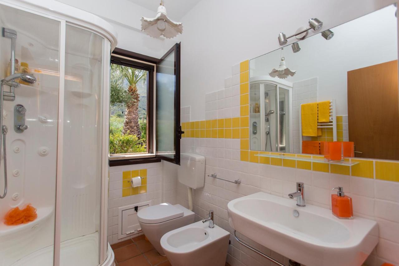 קאסטלמארה דל גולפו Villa Valmar Scopello מראה חיצוני תמונה